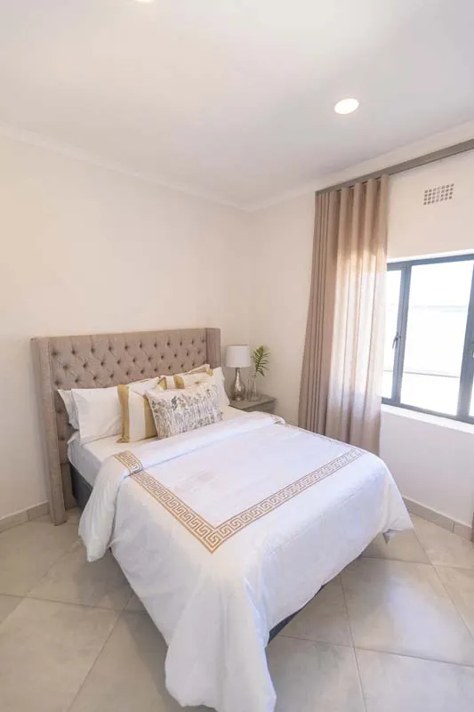 Halcyon Days - Image 4